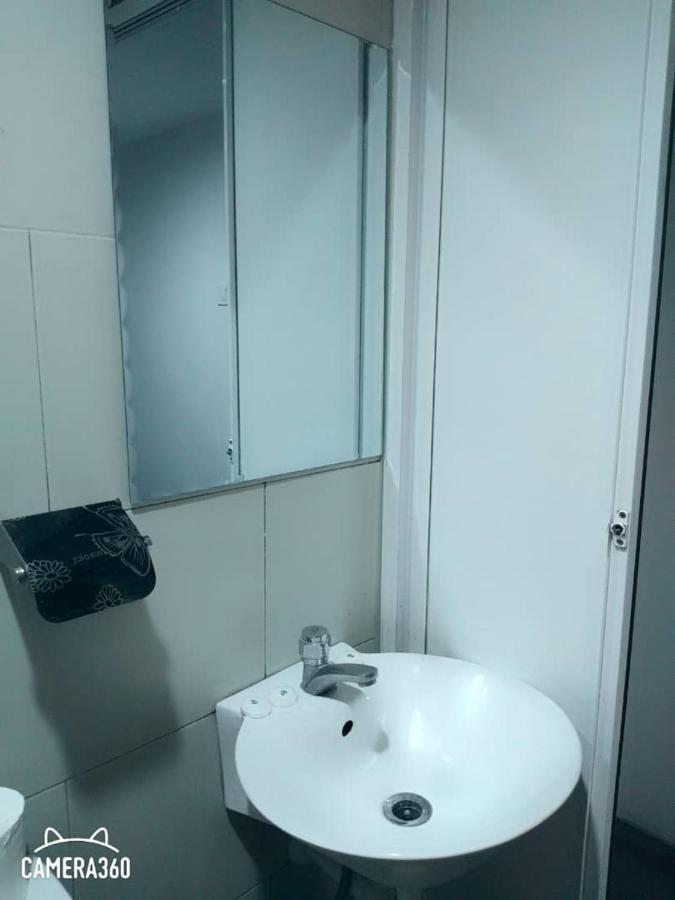 33 Star Hotel By The Awinka Group Of Management Kuala Lumpur Exteriör bild